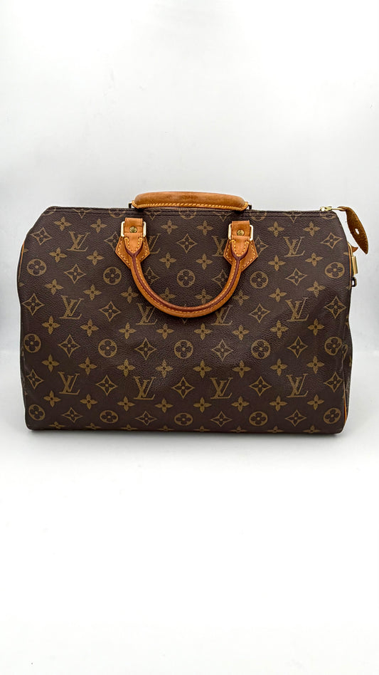 Louis Vuitton Speedy 35